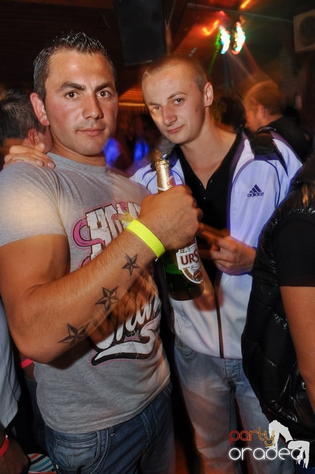 Single Party cu DJ Bíró, 