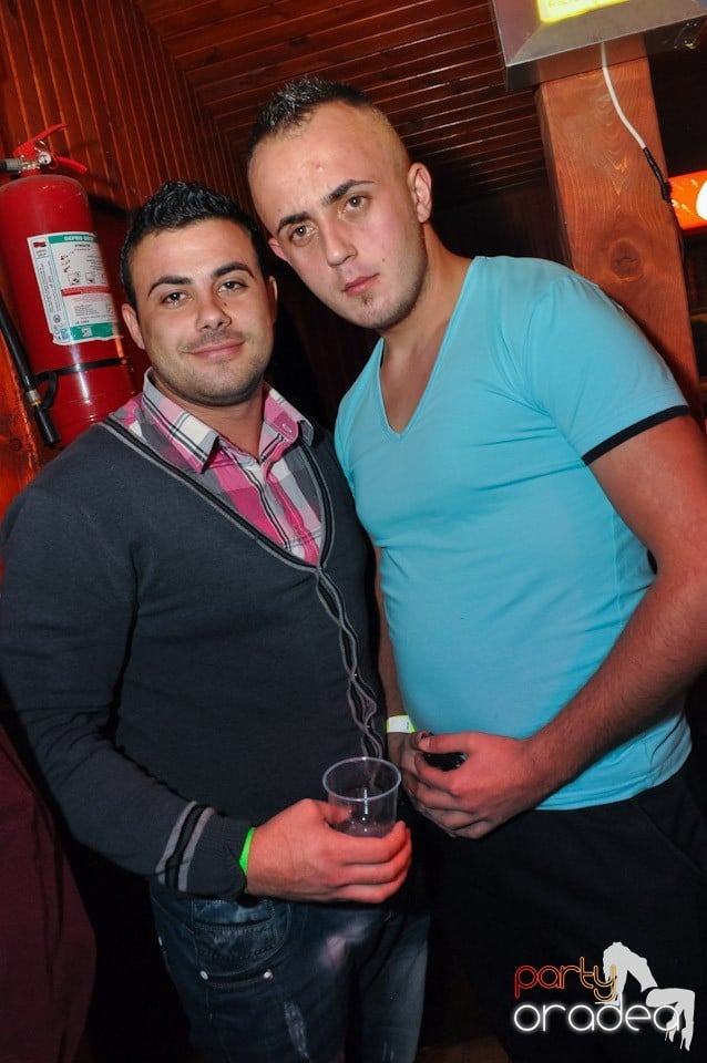 Single Party cu DJ Bíró, 