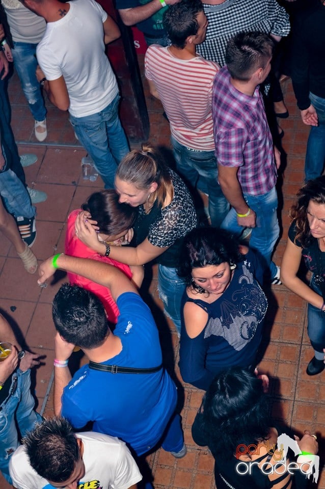 Single Party cu DJ Bíró, 