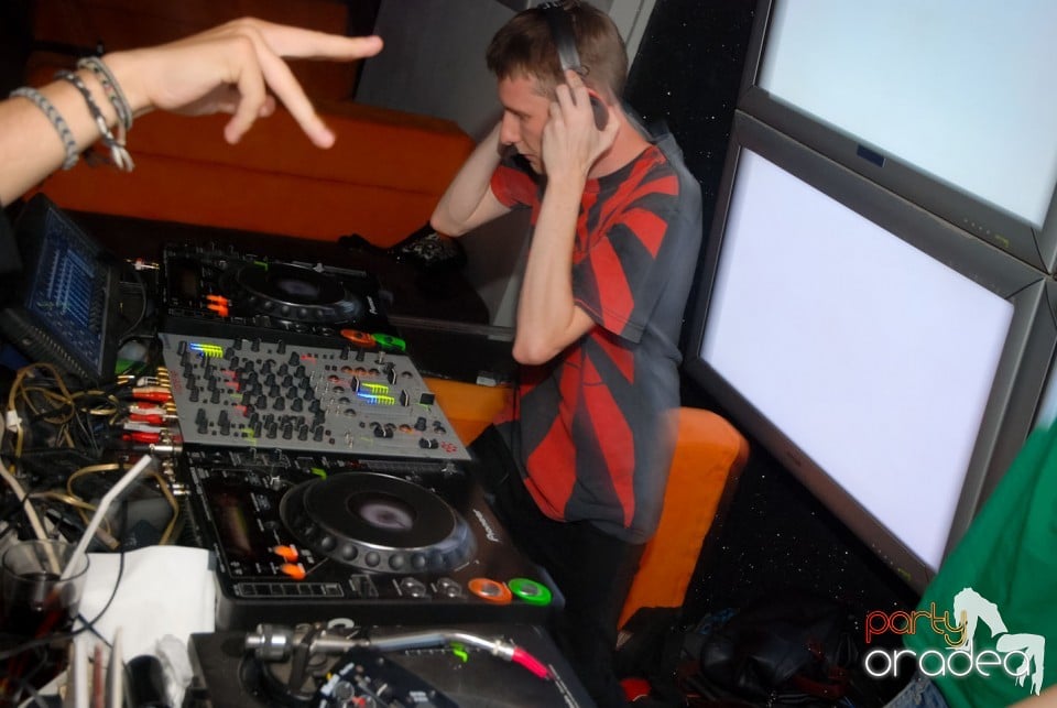 Something else - Dubstep & DNB @ Heat Club,