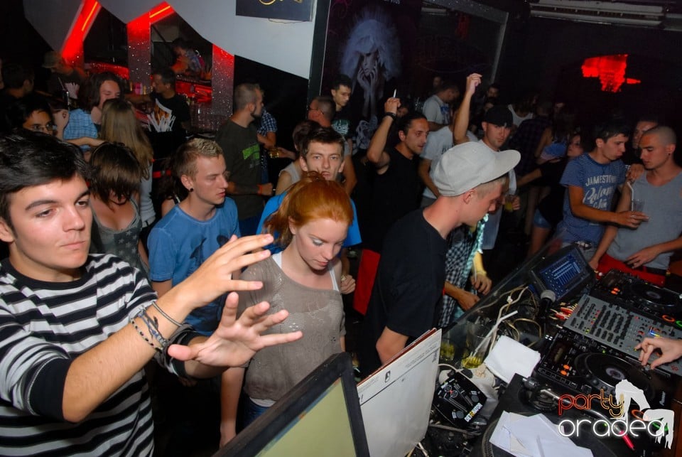 Something else - Dubstep & DNB @ Heat Club,