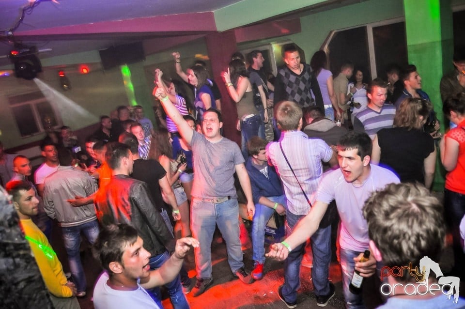 Sörkert disco - Retro party, Royal Party House