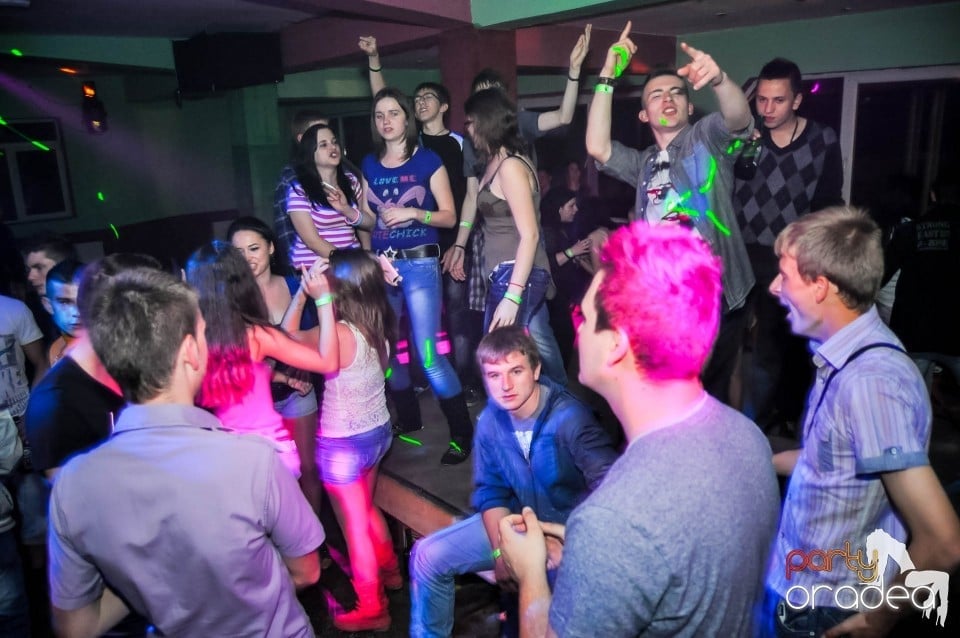 Sörkert disco - Retro party, Royal Party House