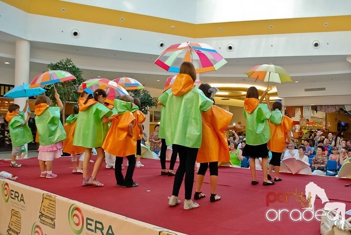 Spectacol de dans, muzică şi teatru pentru copii, Era Shopping Park