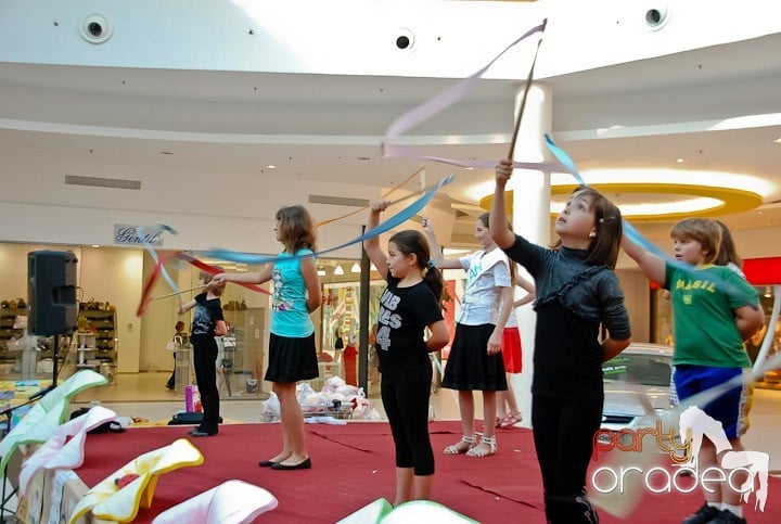 Spectacol de dans, muzică şi teatru pentru copii, Era Shopping Park