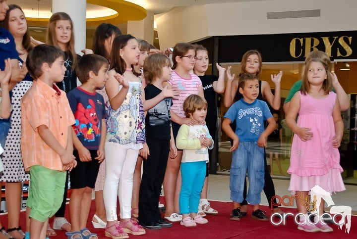 Spectacol de dans, muzică şi teatru pentru copii, Era Shopping Park