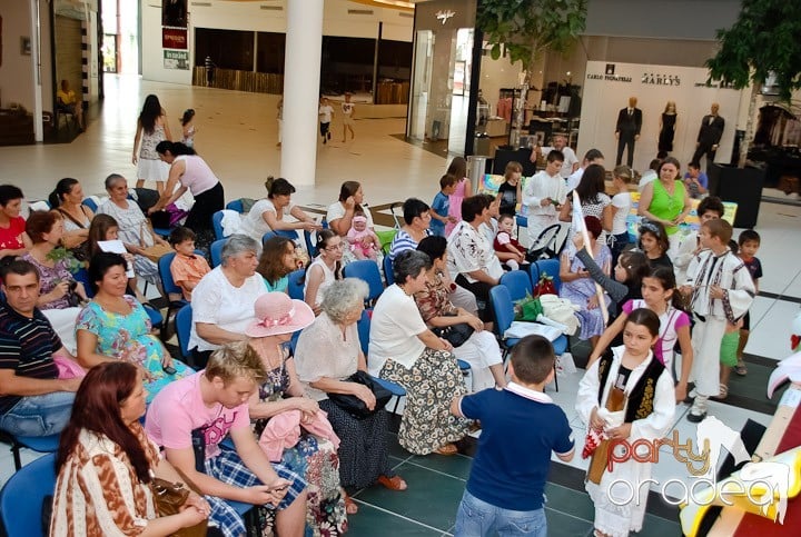 Spectacol de dans, muzică şi teatru pentru copii, Era Shopping Park