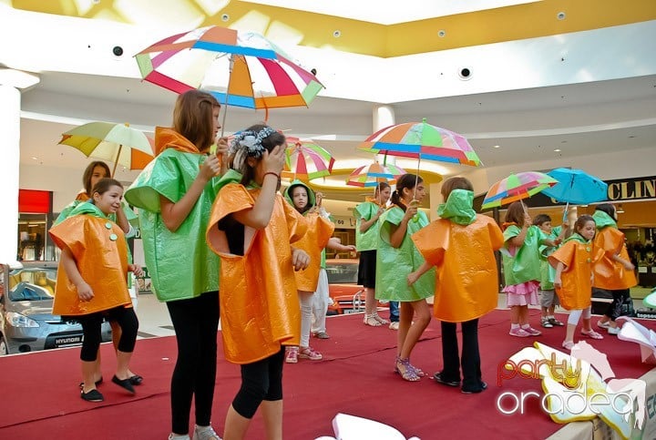 Spectacol de dans, muzică şi teatru pentru copii, Era Shopping Park