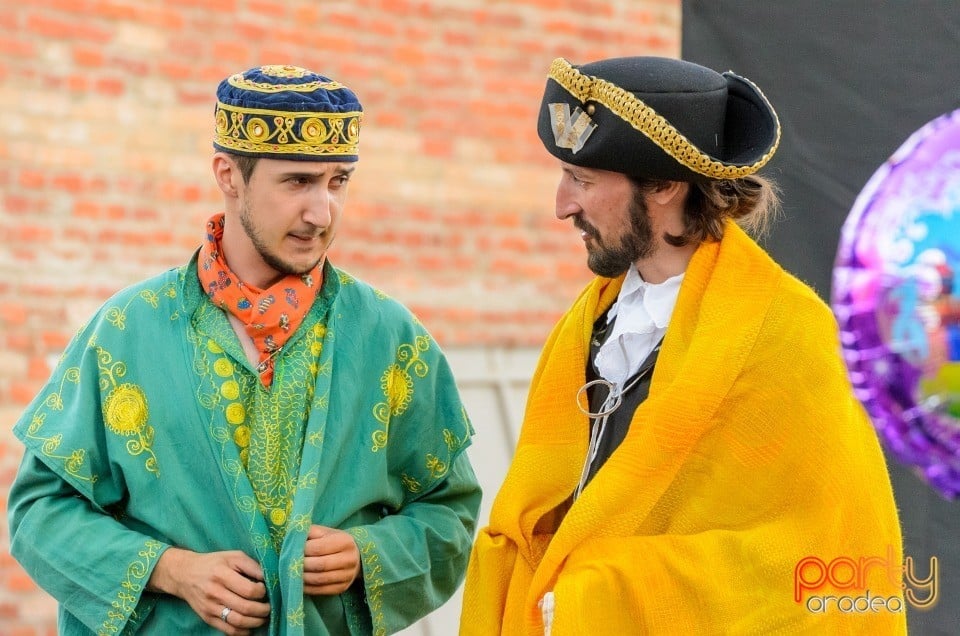 Spectacol de farse medievale