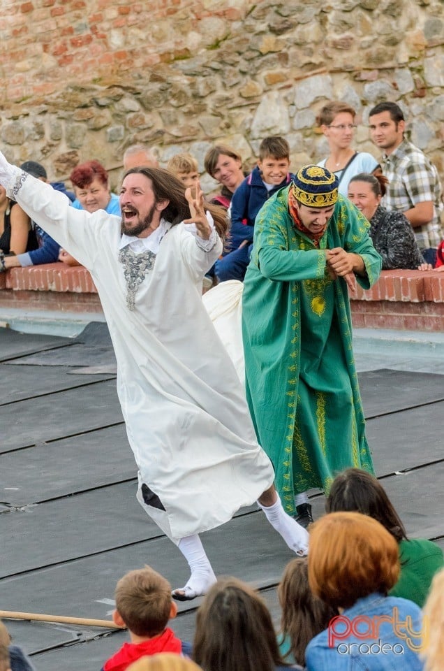 Spectacol de farse medievale