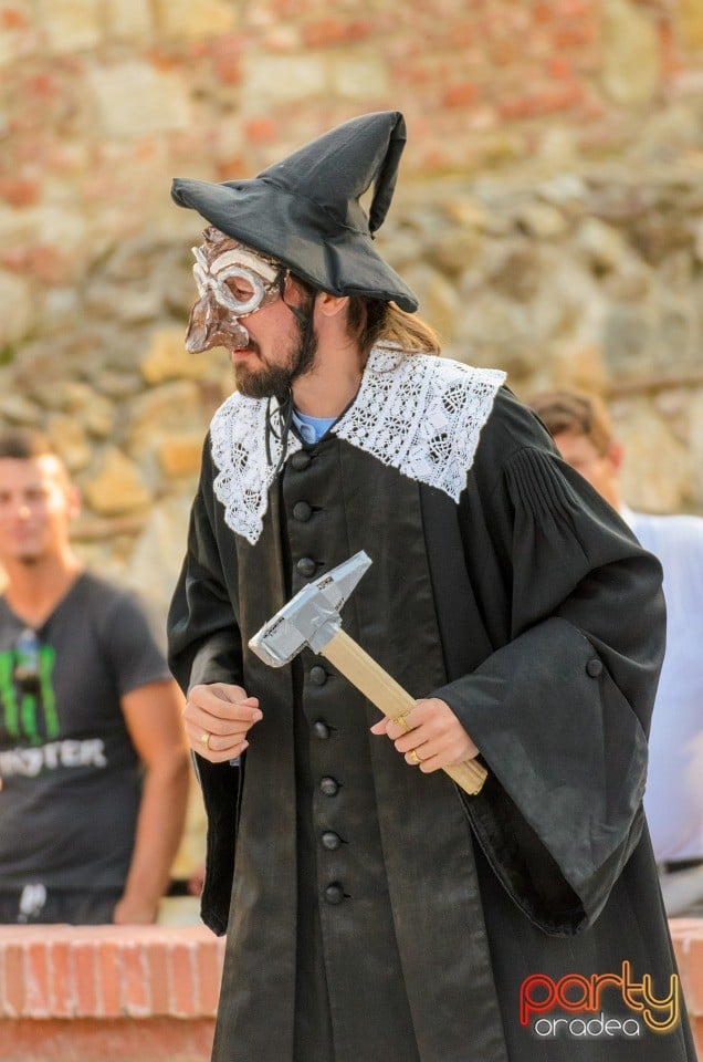 Spectacol de farse medievale