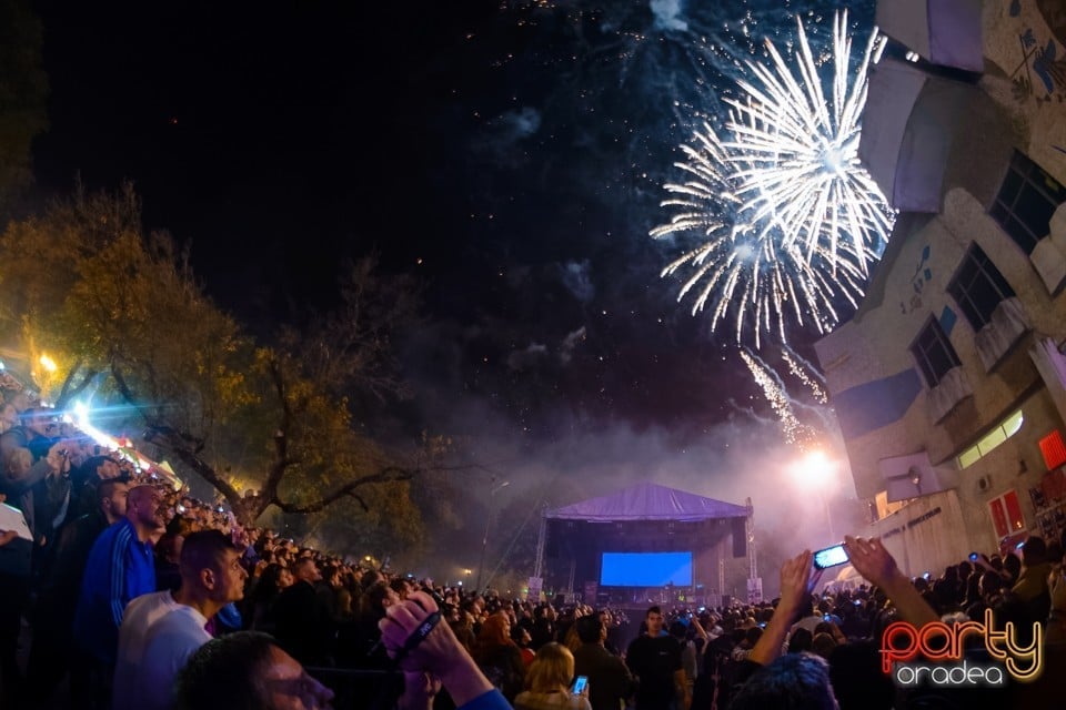 Spectacol de focuri de artificii, Oradea