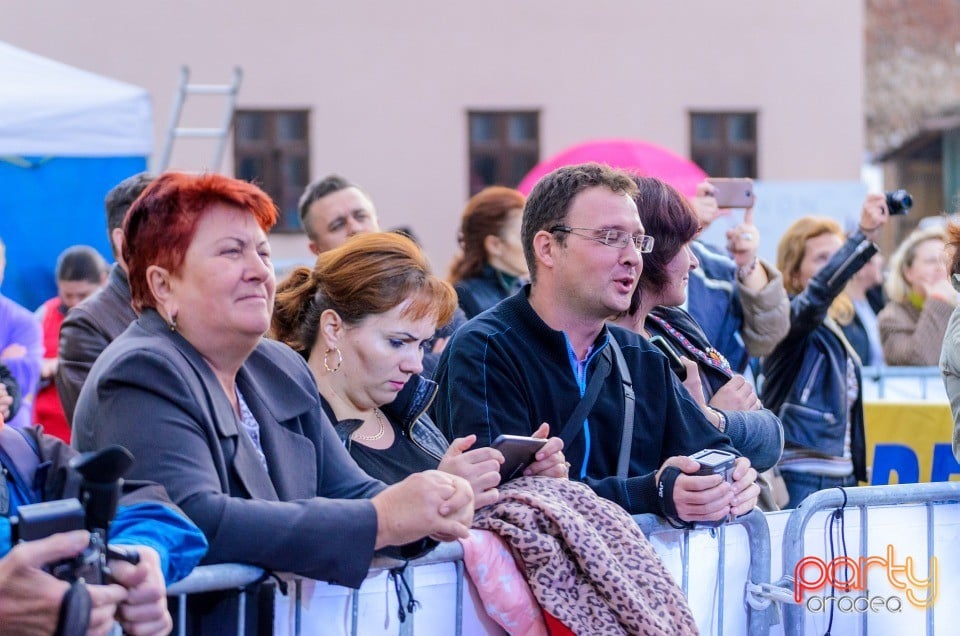 Spectacol de tradiţii folclorice interetnice, Cetatea Oradea