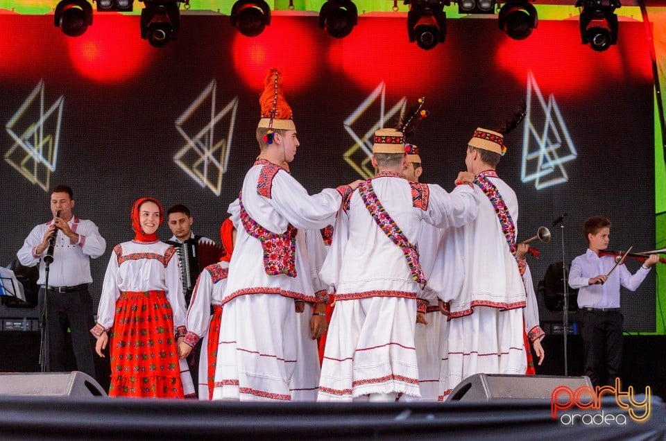 Spectacol de tradiţii folclorice interetnice, Cetatea Oradea