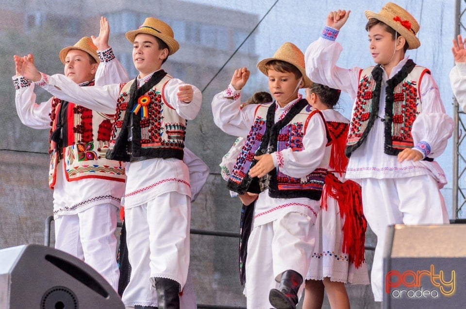 Spectacol de tradiţii folclorice interetnice, Cetatea Oradea