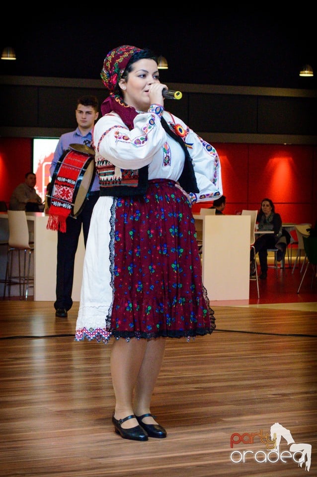 Spectacol popular în Oradea Shopping City,
