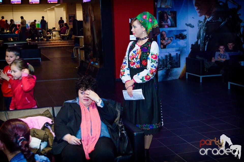 Spectacol popular în Oradea Shopping City,