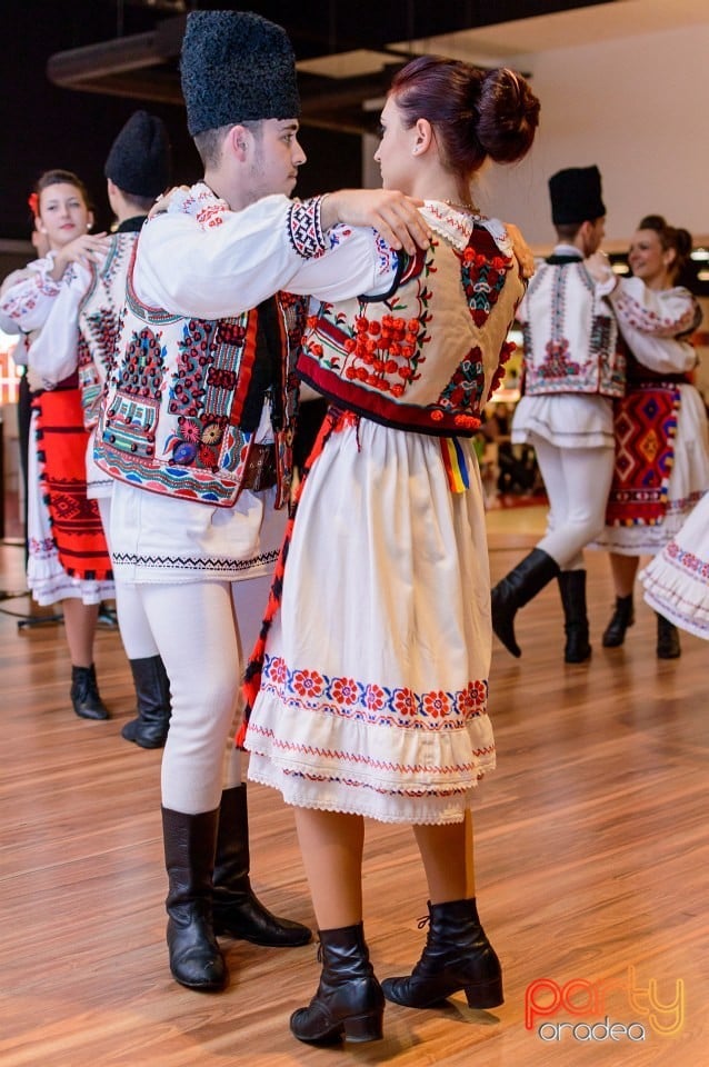 Spectacol tradiţional, 