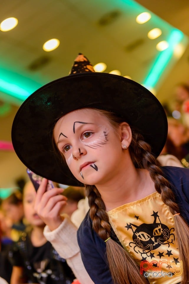 Spooky Halloween, Lotus Center