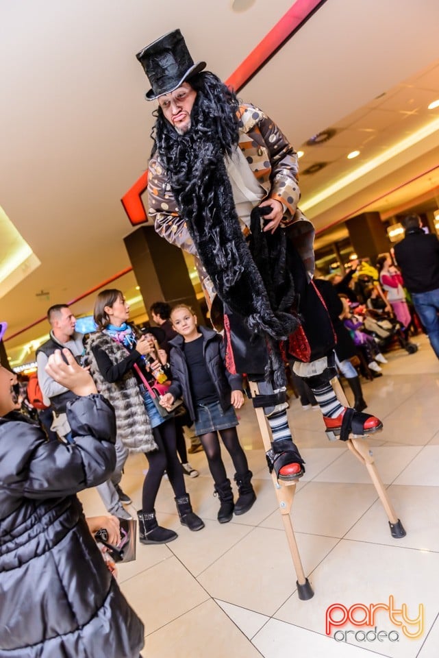 Spooky Halloween, Lotus Center