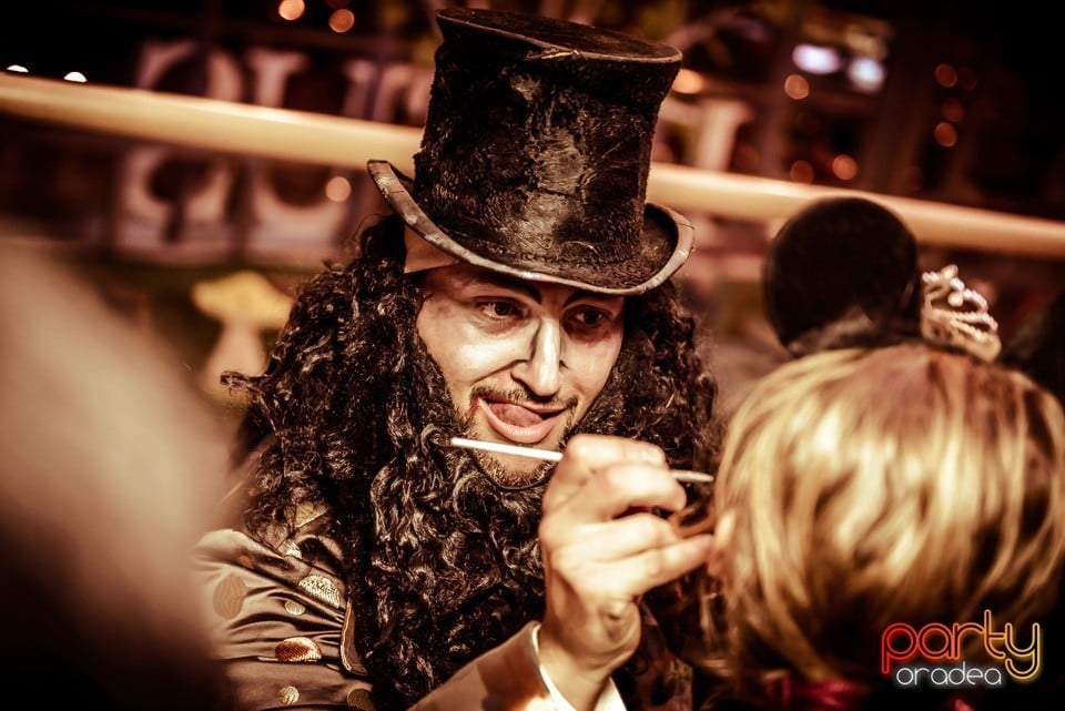Spooky Halloween, Lotus Center