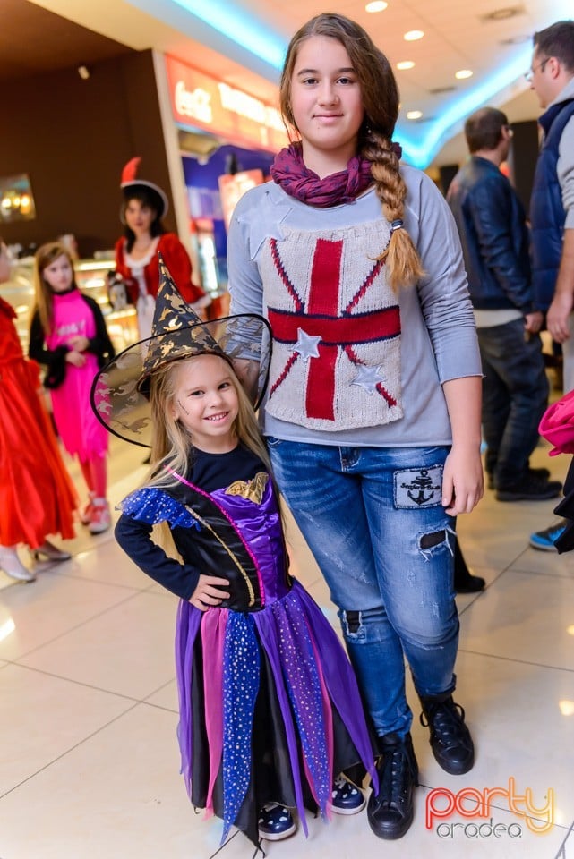 Spooky Halloween, Lotus Center
