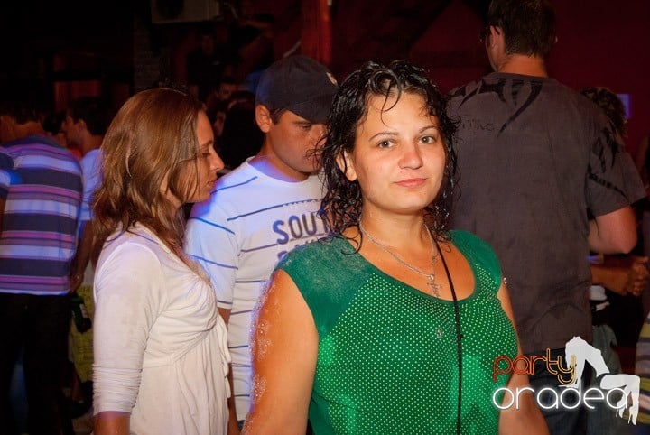 Spumă party cu AM DJ @ Disco Faház,
