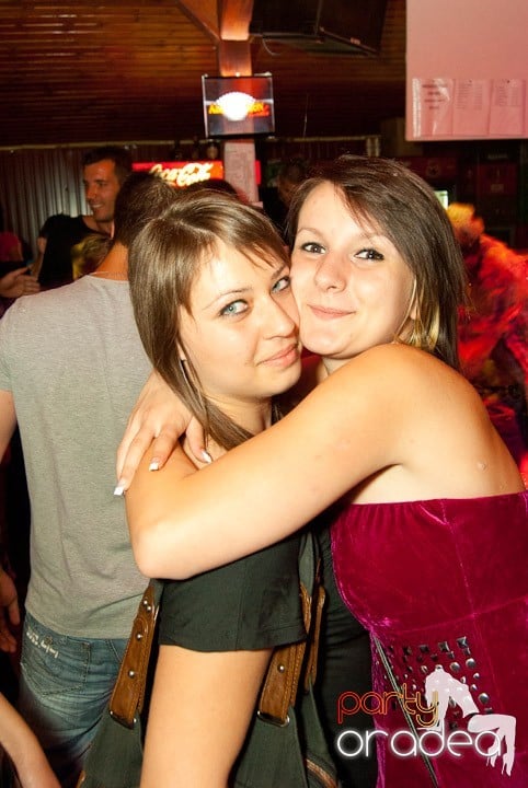 Spumă party cu AM DJ @ Disco Faház,