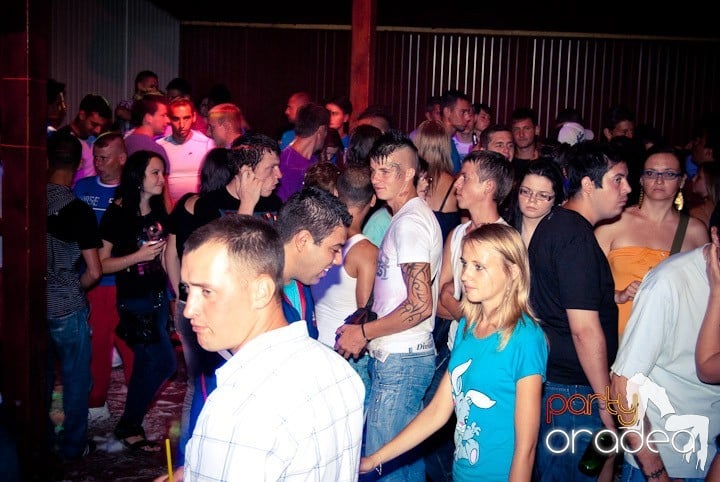 Spumă party cu AM DJ @ Disco Faház,