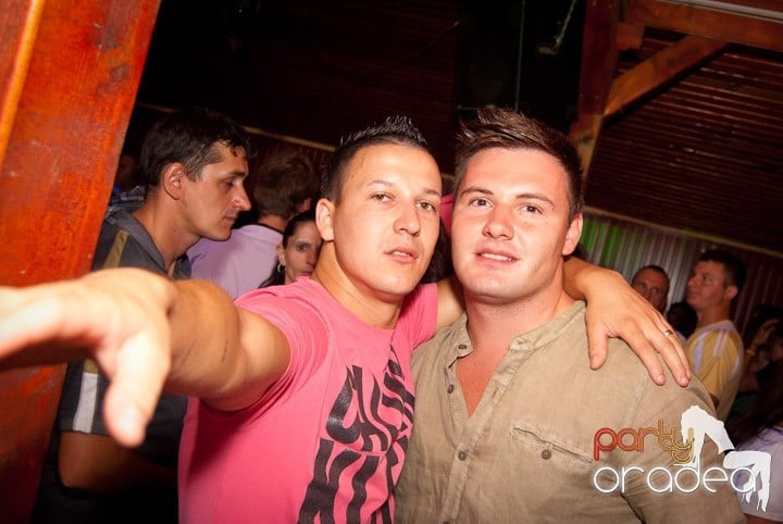 Spumă party cu AM DJ @ Disco Faház,