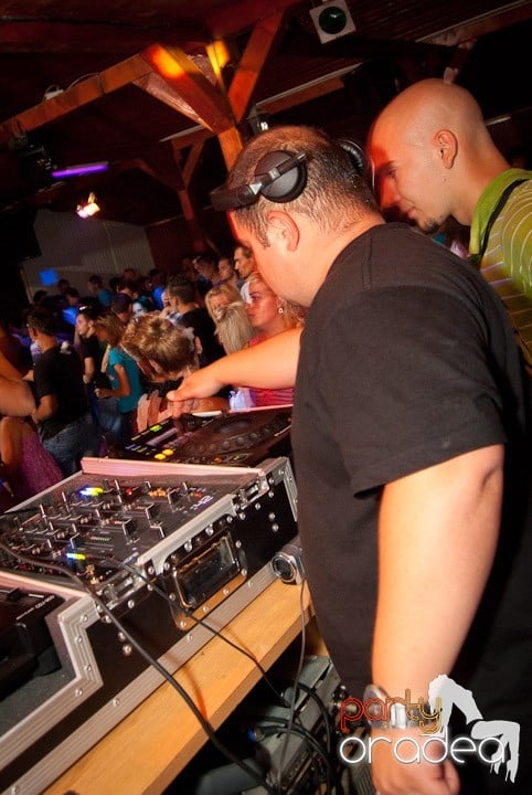 Spumă party cu AM DJ @ Disco Faház,