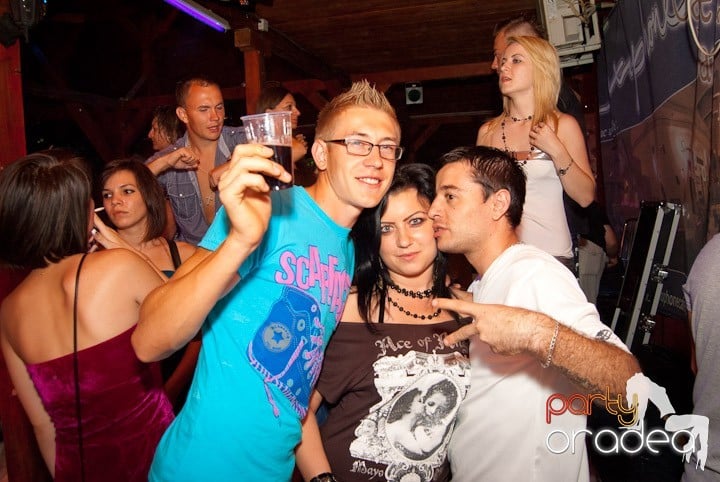 Spumă party cu AM DJ @ Disco Faház,