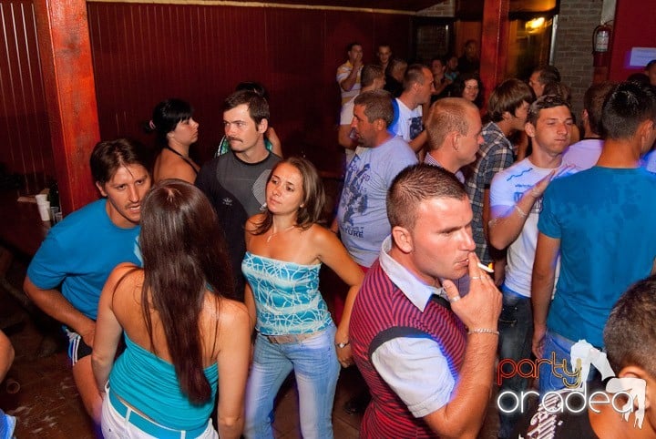 Spumă party cu AM DJ @ Disco Faház,