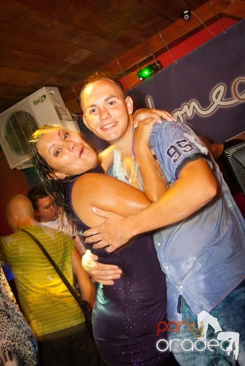 Spumă party cu AM DJ @ Disco Faház,