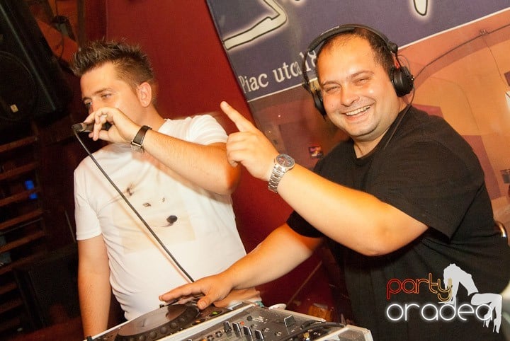 Spumă party cu AM DJ @ Disco Faház,