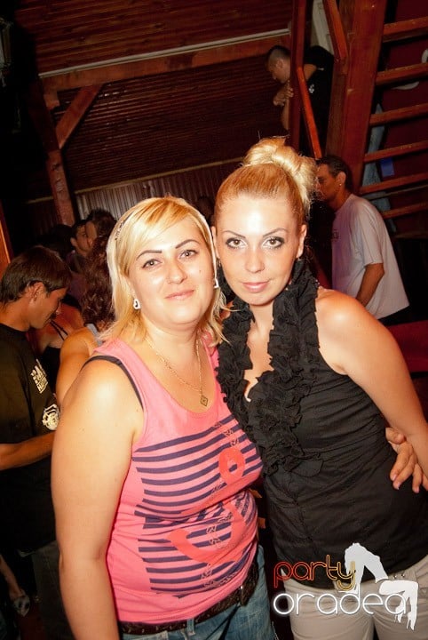 Spumă party cu AM DJ @ Disco Faház,