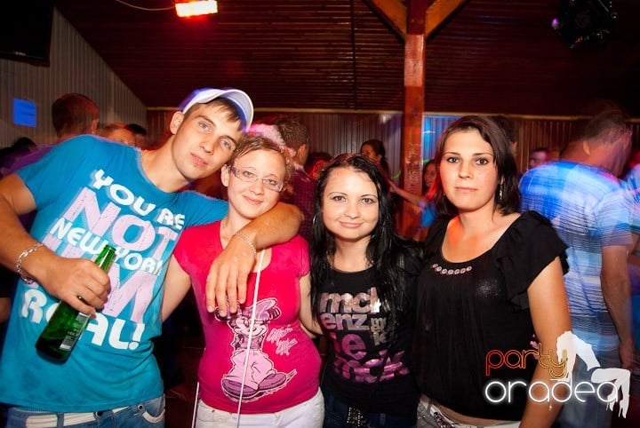 Spumă party cu AM DJ @ Disco Faház,