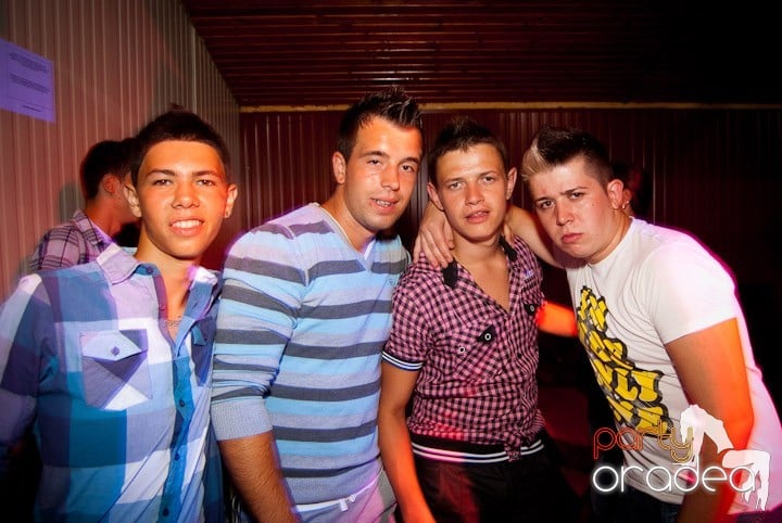 Spumă party cu AM DJ @ Disco Faház,
