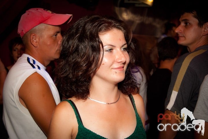 Spumă party cu AM DJ @ Disco Faház,