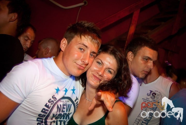 Spumă party cu AM DJ @ Disco Faház,