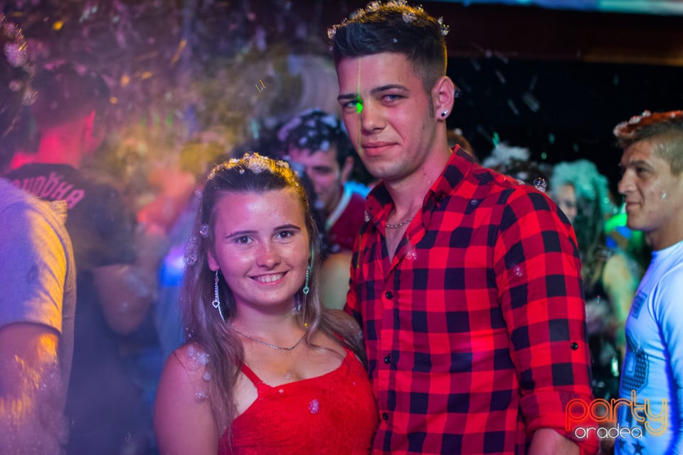 Spumă Party cu Dummy @ Diszko Faház, 