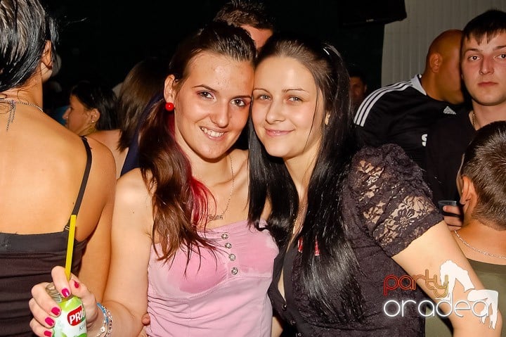 Spumă party @ Disco Faház, 