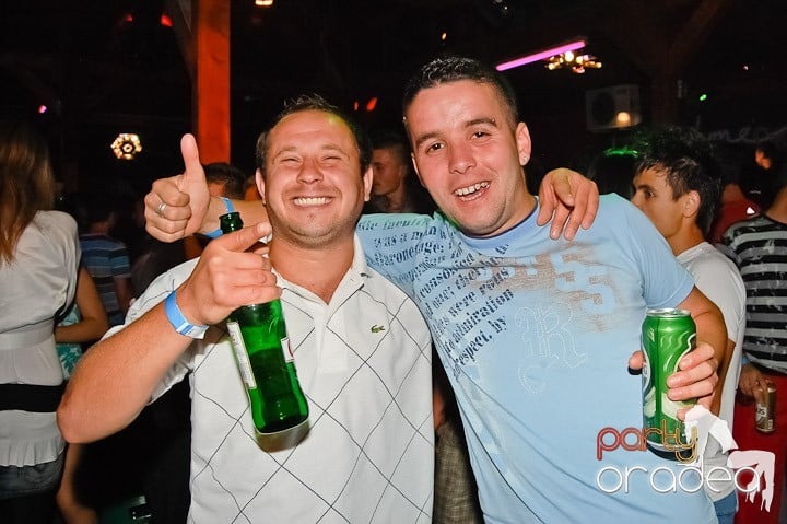Spumă party @ Disco Faház, 