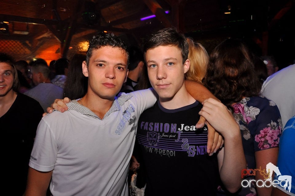 Spumă party în Disco Faház,