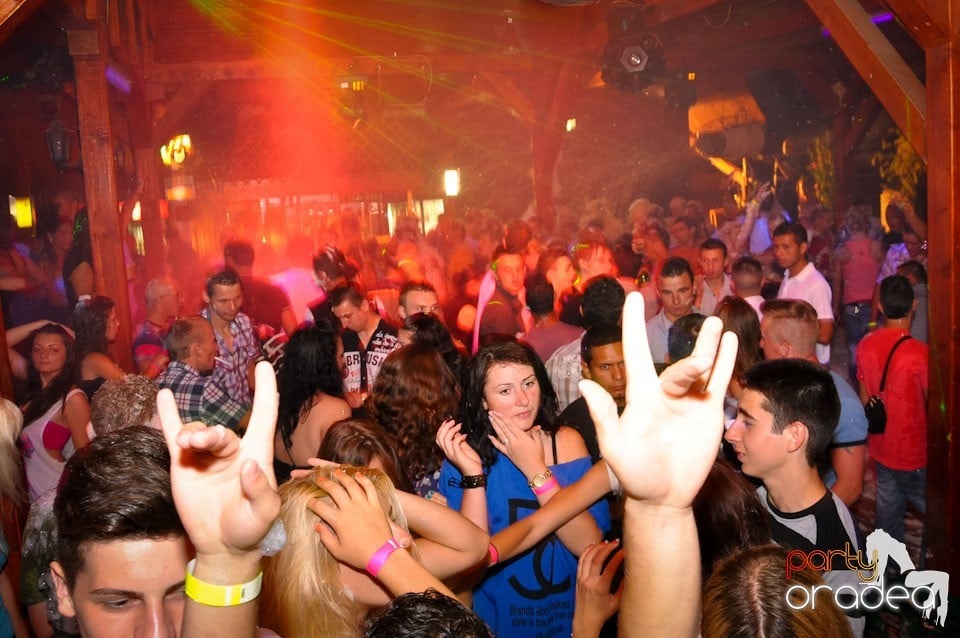 Spumă party în Disco Faház,