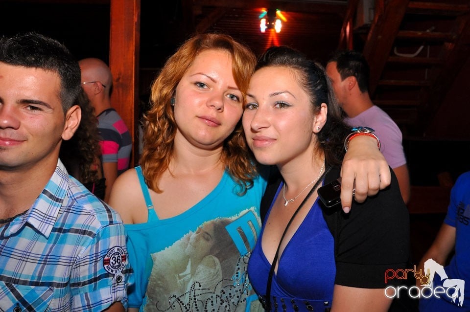 Spumă party în Disco Faház,