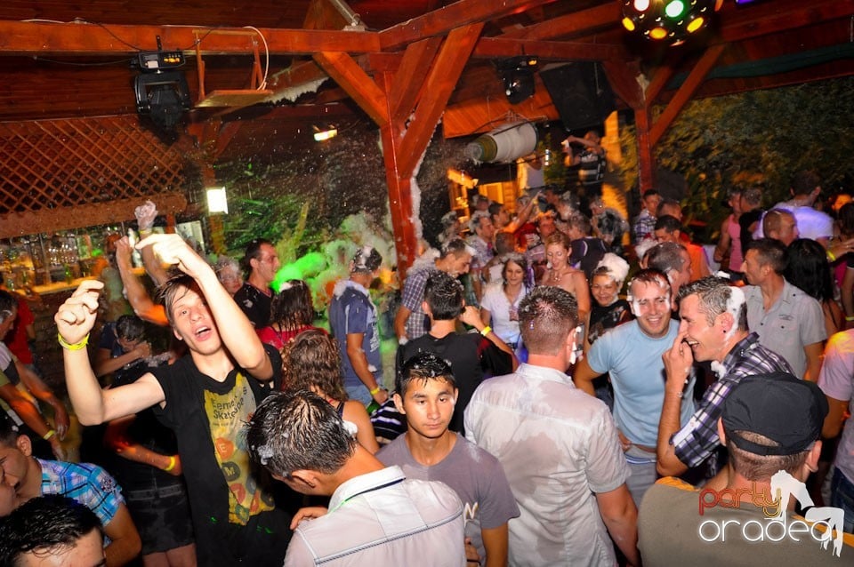 Spumă party în Disco Faház,
