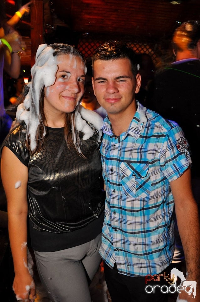 Spumă party în Disco Faház,