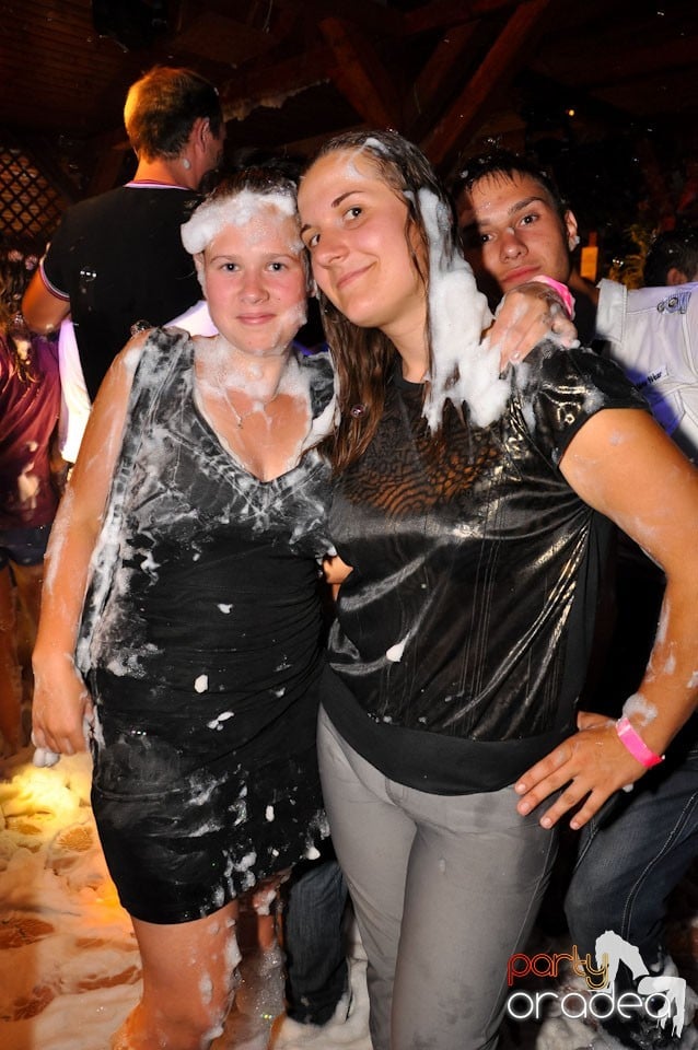 Spumă party în Disco Faház,
