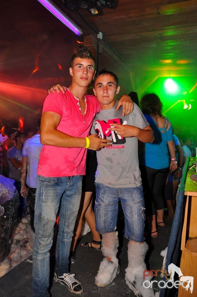 Spumă party în Disco Faház,